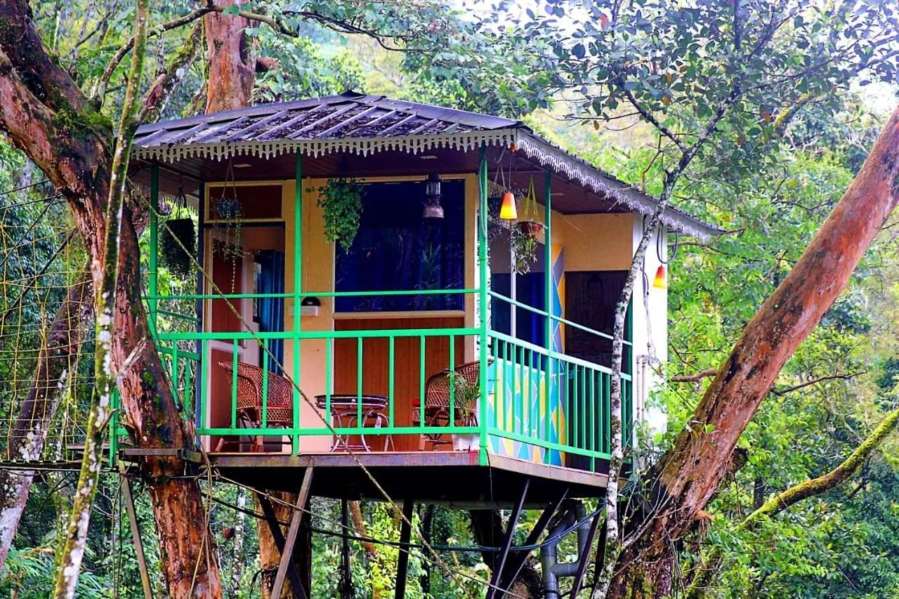 Kamp alanı Silver Trees Tree House Otel Munnar